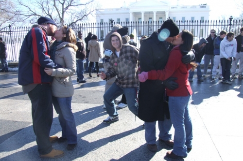 double-kiss-usa-1024x768